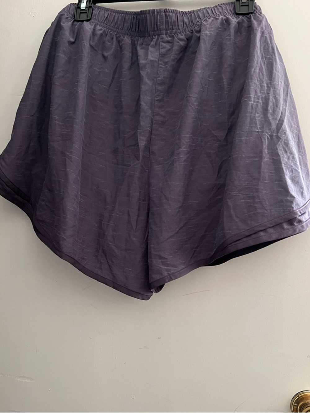 Nike Women’s Dark Purple Athletic Running Shorts 3X - Picture 2 of 5